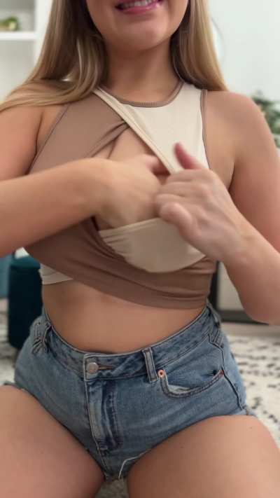 This top shows off my boobs perfectly