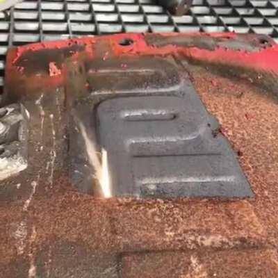 Laser paint and rust removal tool