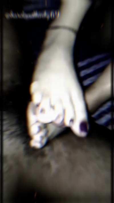 I made him cum pretty quick with my purple toes. Now imagine how I can do yours 