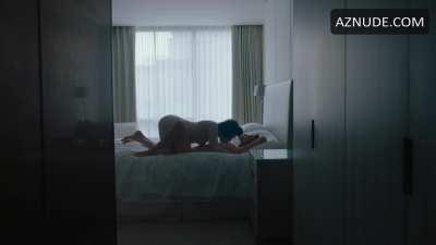 Shauna Macdonald and Louisa Krause in The Girlfriend Experience