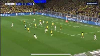 Marquinhos incredible pass vs Dortmund (Ray Hudson scream)