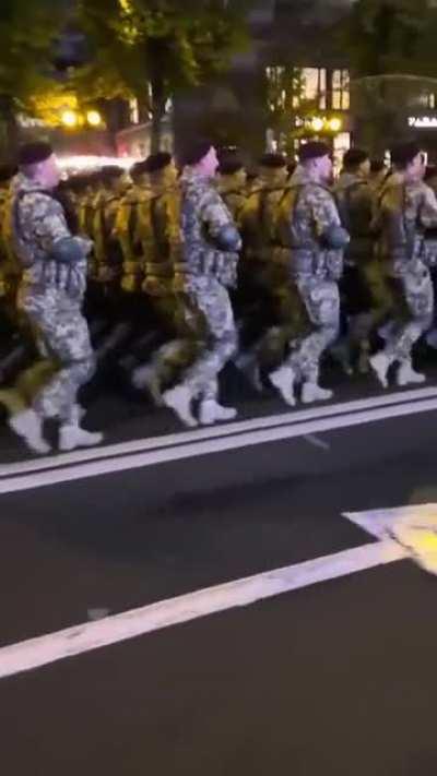 Ukrainian marines singing &quot;Putin fucker&quot;. Independence Day parade rehearsal