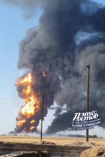 A massive explosion happened at the oil depot in Proletarsk, Rostov region, Russia which was struck by drones yesterday the 18th. 18 fire fighters were injured.