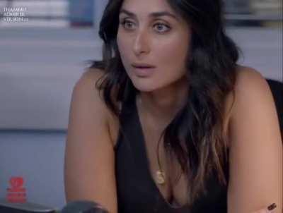 Mouth watering cleavage of bebo