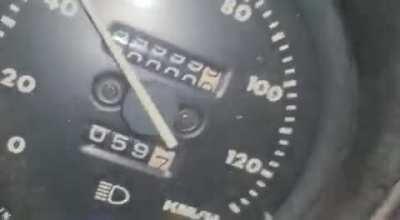 Old 4x4 Mileage counter rolls over.