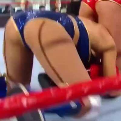 Kiss the mat and clap those booty cheeks, Lacey!