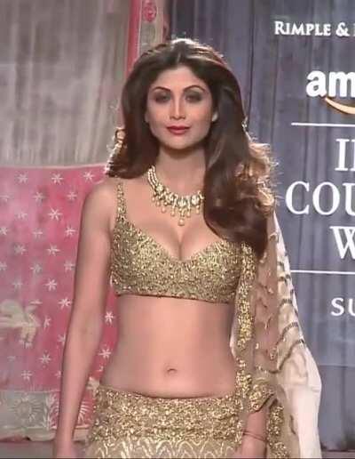 Shilpa shetty 😍😍😋😋💦💦💦