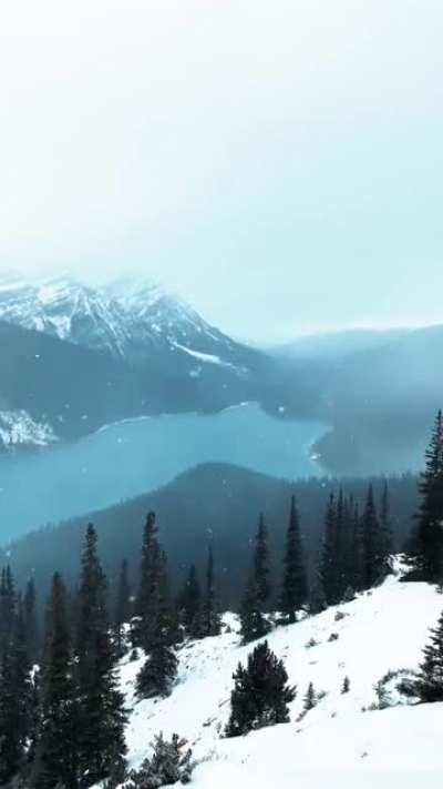 🔥 Peyto Lake in Winter! Banff National Park, Canada. 🔥