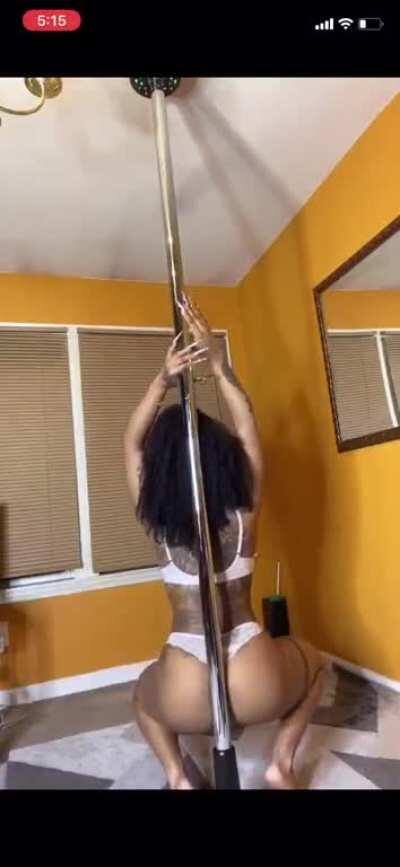 LA Pole Action