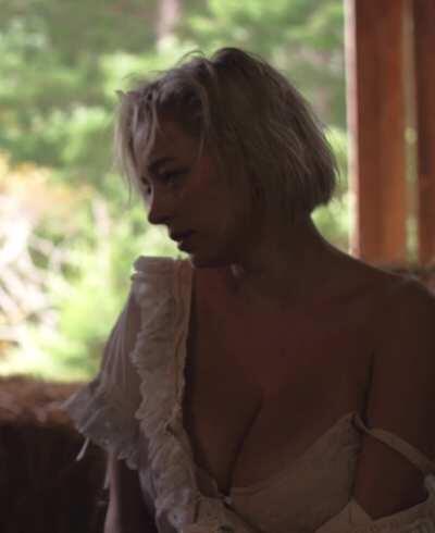 Caroline Vreeland- Best scenes from Red Handed