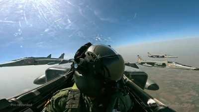 🔥 Indian Air Force SEPECAT Jaguar flying in formation.