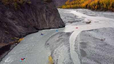 Alaska's underrated fall colors ... by packraft