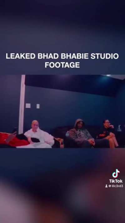 Bhad Bhabie Snapchat video in the studio ❤️