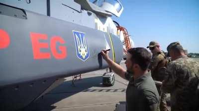 The first official view on the French🇫🇷 SCALP EG missile on Ukrainian Su-24