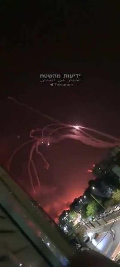 Iron dome over Tel Aviv at 3 am - the sky is on fire