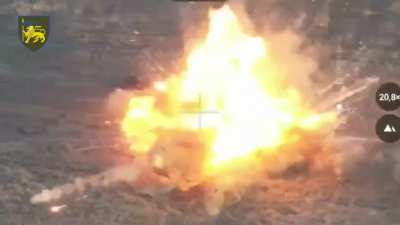 Soldiers of the &quot;Vidar&quot; unmanned systems battalion of the 60th Separate Mechanized Brigade show the epic destruction of a barn tank in Liman-Kupyansk direction.