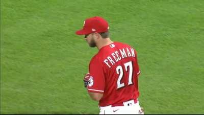 After Alex Blandino can't get it done, the Reds bring in fellow position  player Mike Freeman to face Phillies relief pitcher Archie Bradley.  Quickest AB in history follows. : r/baseball