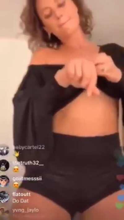 The perfect trifecta of thighs, booty shorts, and a nip slip [IG live edited clip]