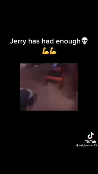 Jerry gettin those reps