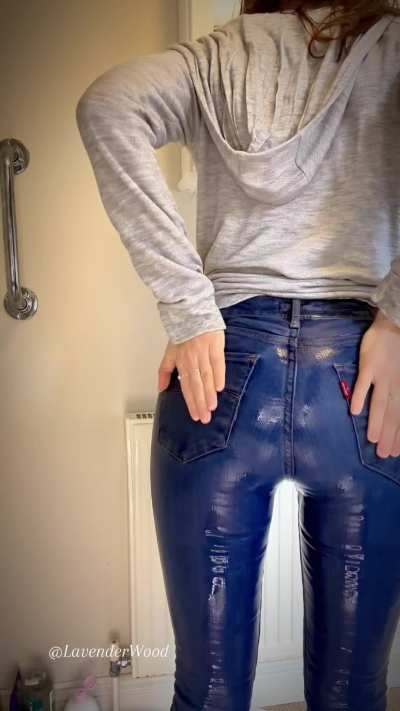 Wet jeans cling so tight! 