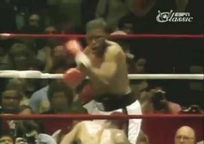 Mike Tyson boxing maneuvers during his peak were spectacular