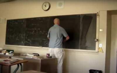 Professor draws the most perfect Circle possible 