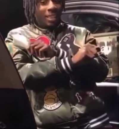 Polo vibing to Uzi