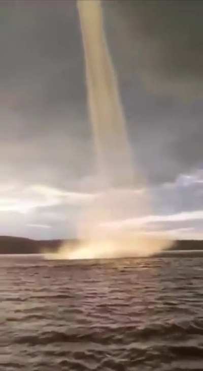 Insane waterspout spotted in Russia