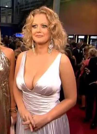 Busty German TV Celeb Barbara Schöneberger flaunts her Big Tits