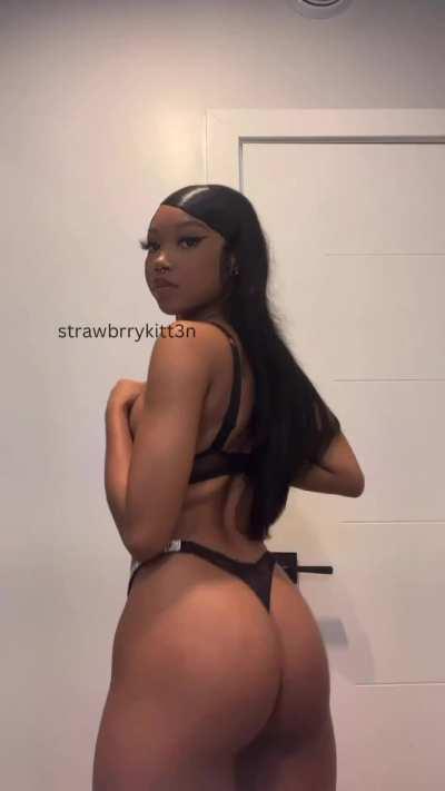 Cum on my ebony ass