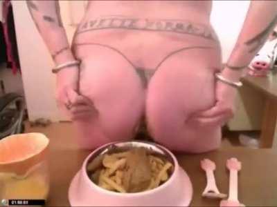 My friend sent me this and... I’m speechless. (Warning: scat (poop) and eating said scat) NSFW NSFL