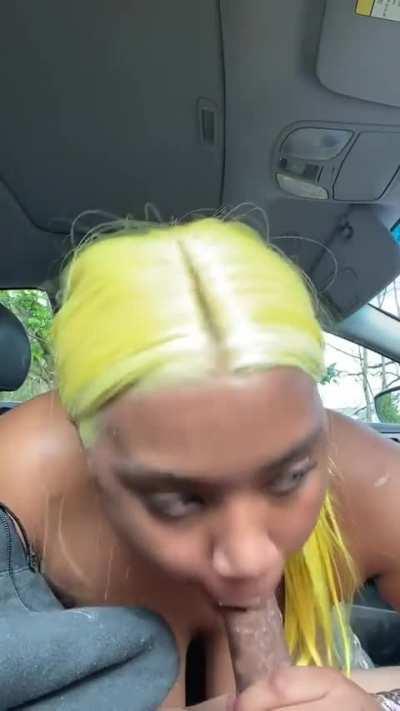 Blond thottie gagging on dick