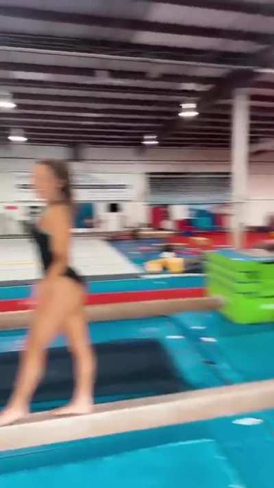 Sydney Smith - American Gymnast 