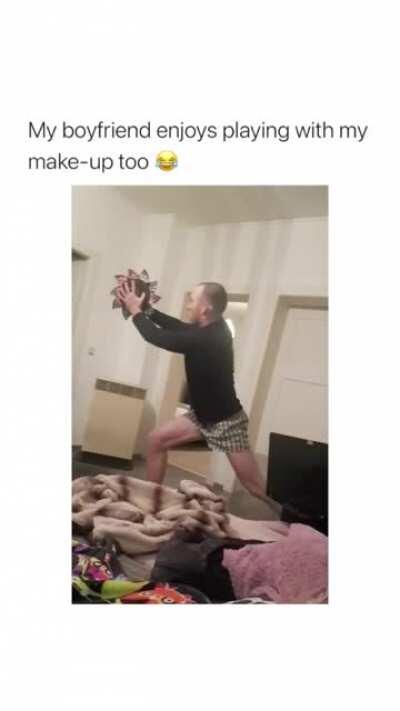 Boys can play with makeup too