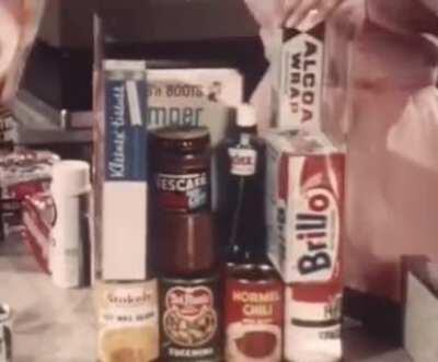 Grocery bag packing from the 1960s