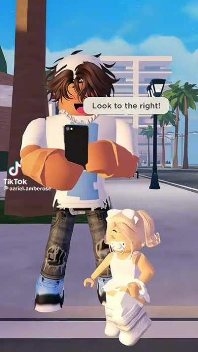 Buff Roblox dude destroys noob copy girl : r/GoCommitDie