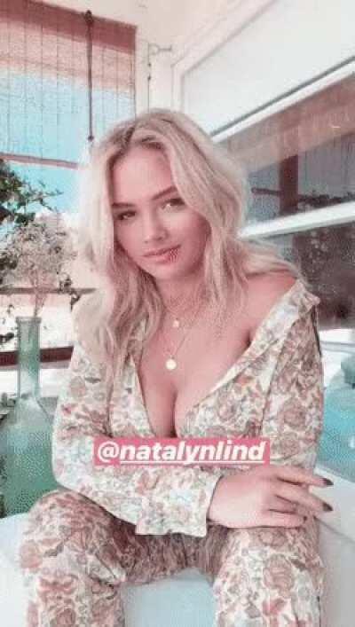 Natalie Alyn Lind Gif