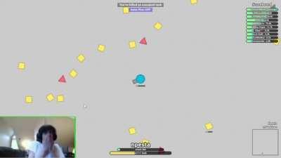 Npesta gets his first Diep.io kill!