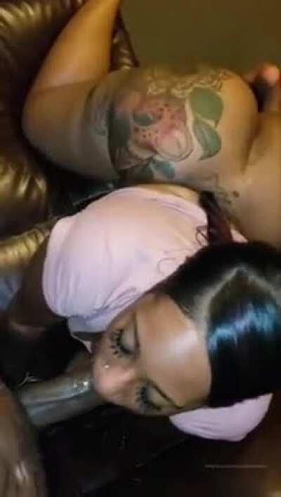 Ass so phat you gotta feed her dick while she's poking it out...