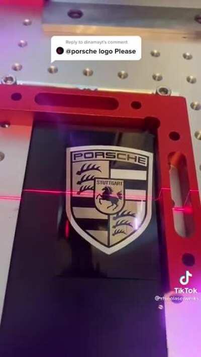 The making of this Porsche logo