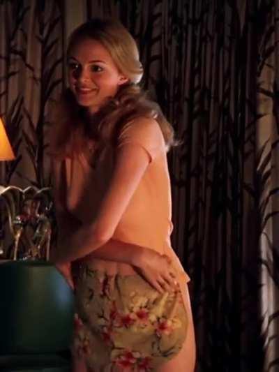 Heather Graham's legendary scene