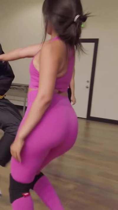 Thicc Camila Has Got So Much Cake To Squeeze