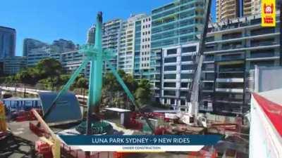 [Luna Park Sydney] Timelapse of Intamin Hot Racer construction