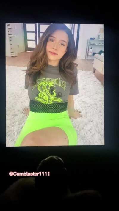 Pokimane 💦💦💦