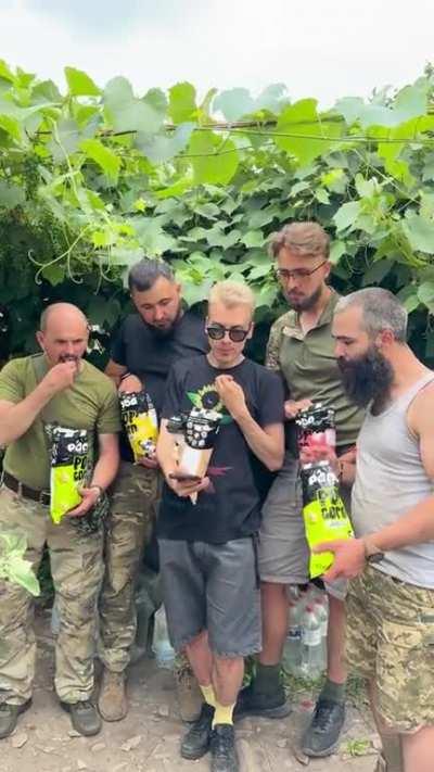 Watching news with my friends from the 72nd Mechanized Brigade not far from occupied Donetsk