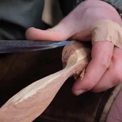 The sound it makes of carving a spoon out of wood