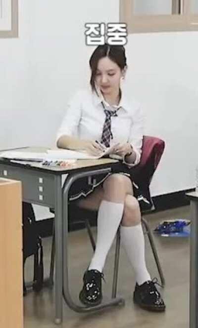 Twice - Nayeon schoolgirl