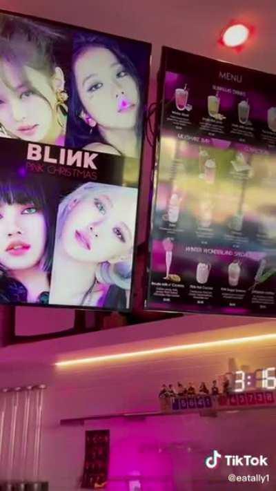 Blackpink themed cafe