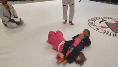 Fast armbar submission