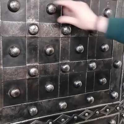 Secret lockbox from the 1600-1700s